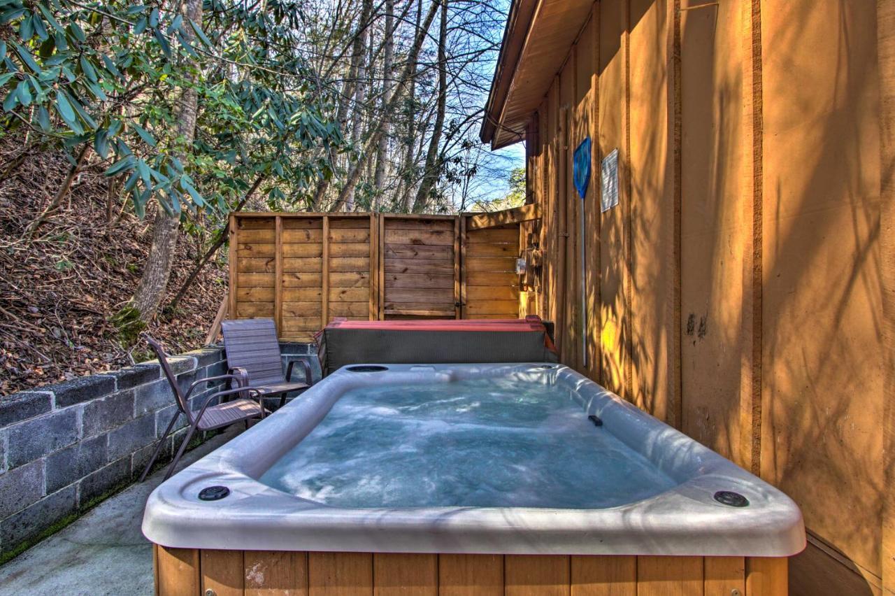 Couples Cabin Great Smoky Arts And Crafts Community Villa Gatlinburg Buitenkant foto